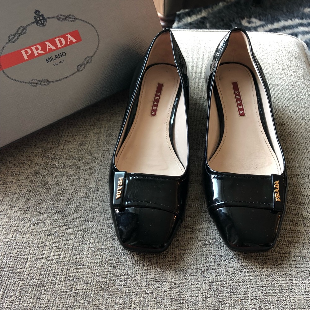 Prada low wedges - like new!